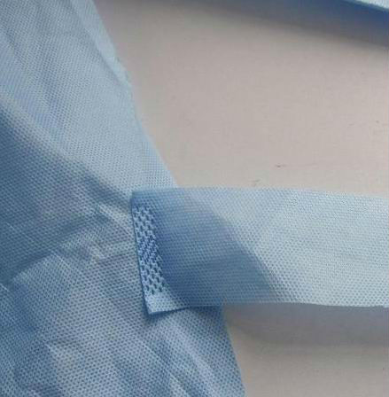 Lichtgewicht Beschikbare Chirurgische Toga Vloeibare Bestand met Gebreid Manchet