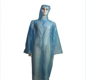 Zachte PE Materiële Beschikbare Plastic Toga's voor Water/olie/Bloedpreventie